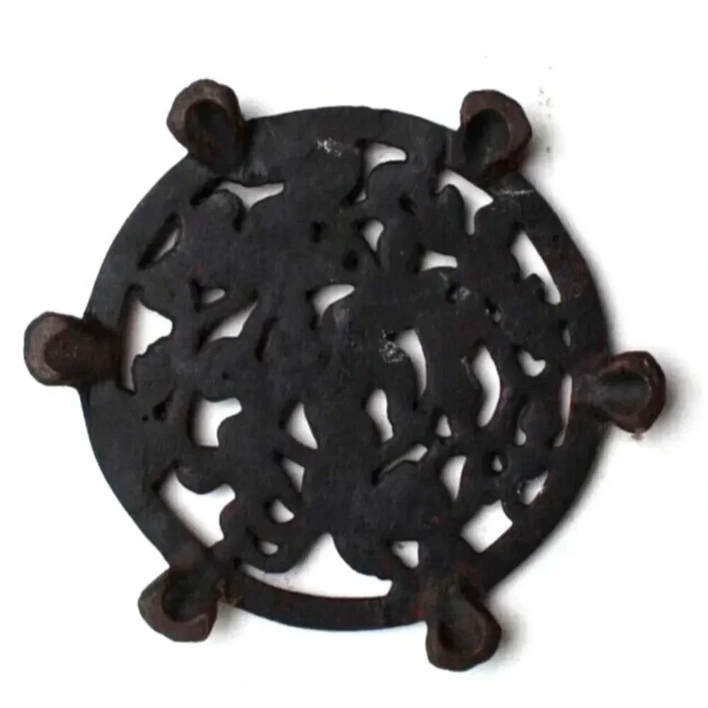 Vintage 1940's Japan Round Cast Iron Eagle & Roses Design Trivet Kitchen